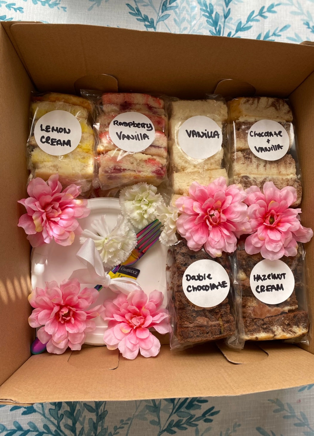 Wedding Cake Sample Box